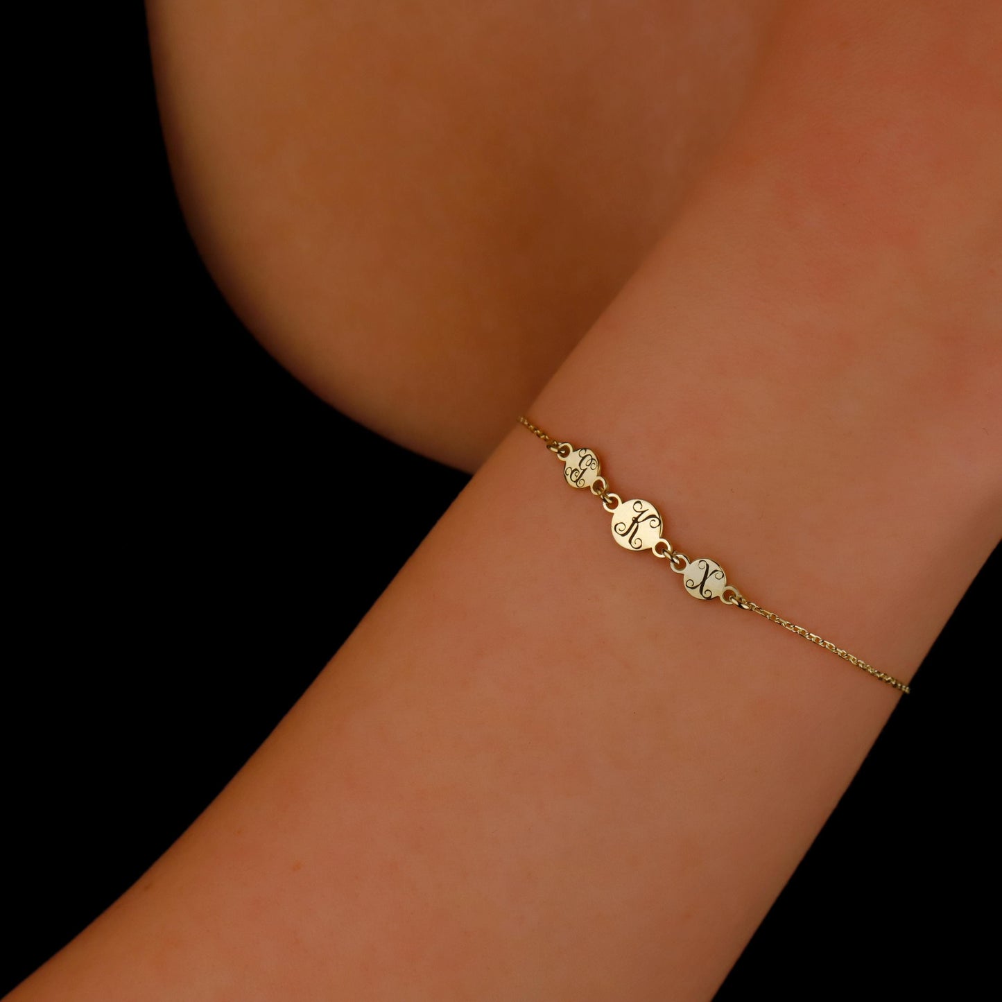 Kişiye Özel Harf Disk Bileklik | Gold, Silver, Rose Seçenekli | El Yapımı Minimalist Bileklik