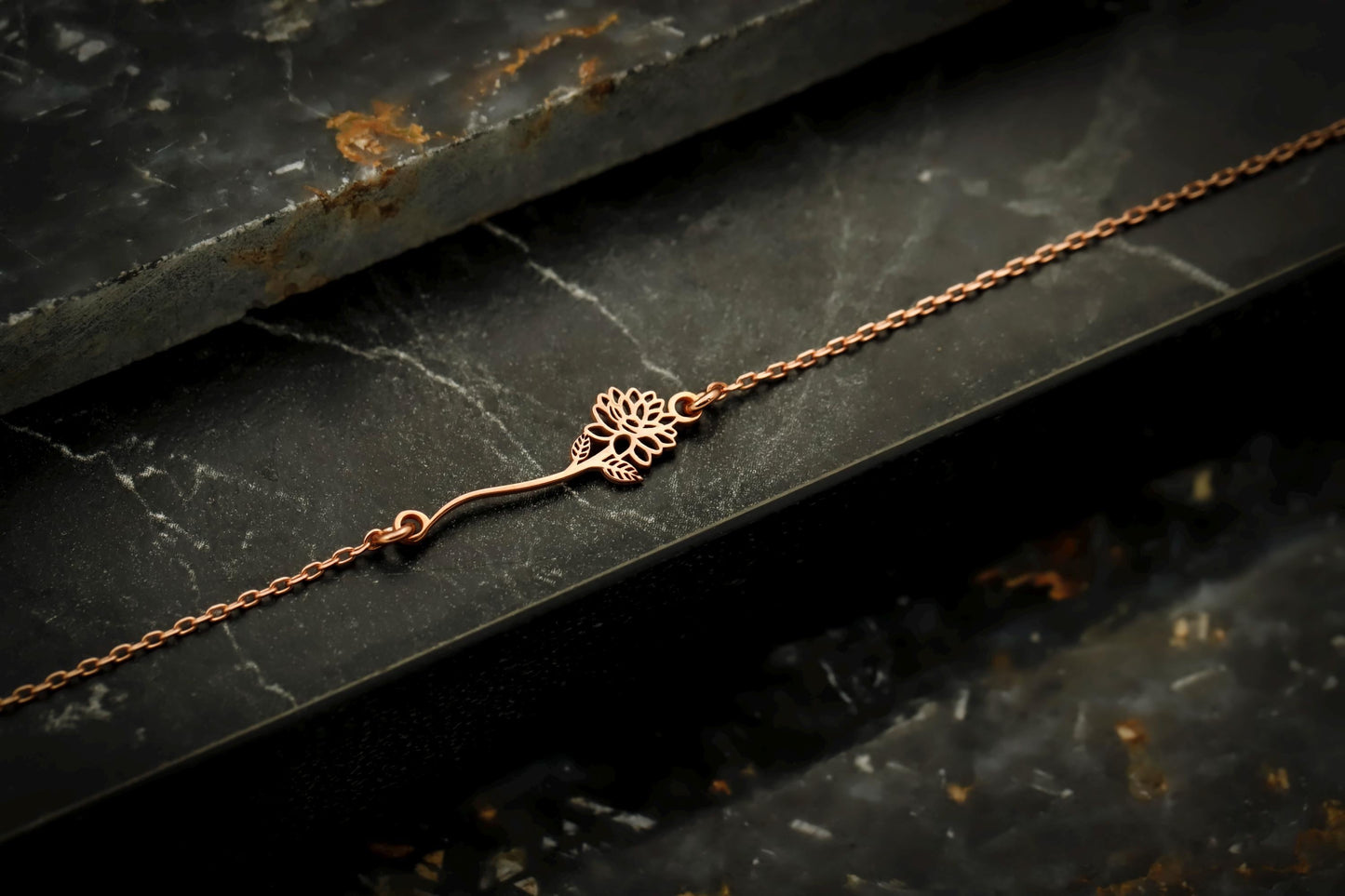 Kişiye Özel Doğum Çiçeği Bileklik | Gold, Silver, Rose Seçenekli | El Yapımı Minimalist Bileklik