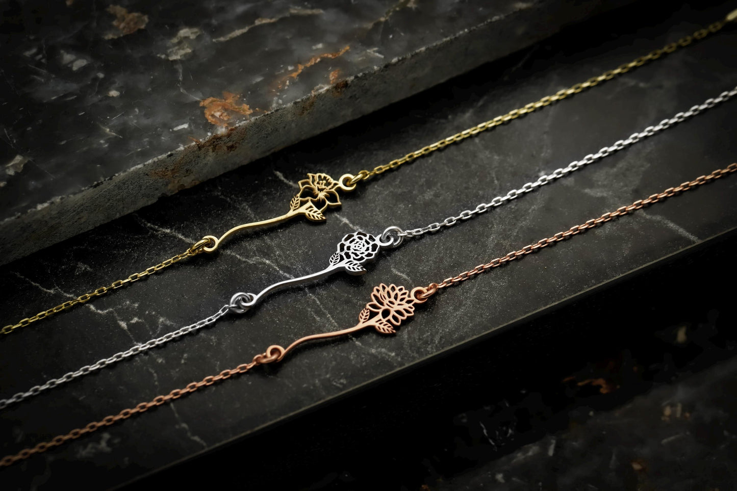Kişiye Özel Doğum Çiçeği Bileklik | Gold, Silver, Rose Seçenekli | El Yapımı Minimalist Bileklik